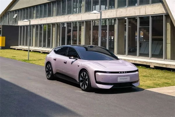 销量七连涨,汽车工业转型之“上汽范本”